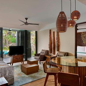Two-Bedroom Apartment King Twin Beds Balcony